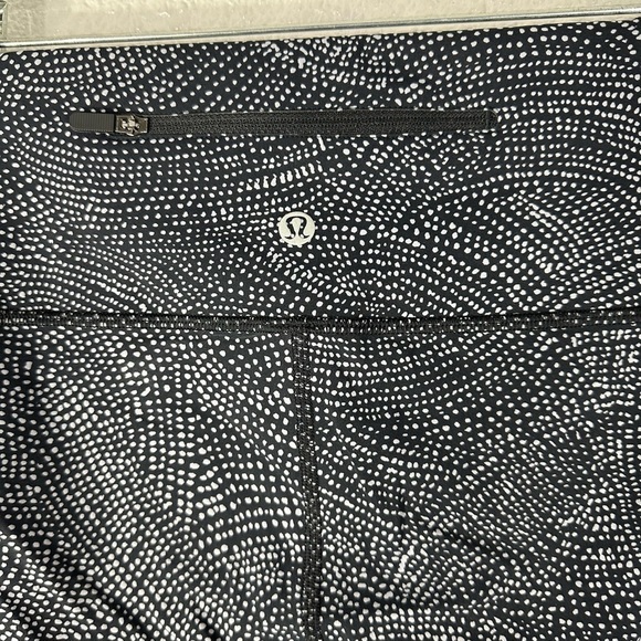 Lululemon Speed Wunder Tight Asym Free Spirit Ice Grey Black SZ 8 - Picture 5 of 7